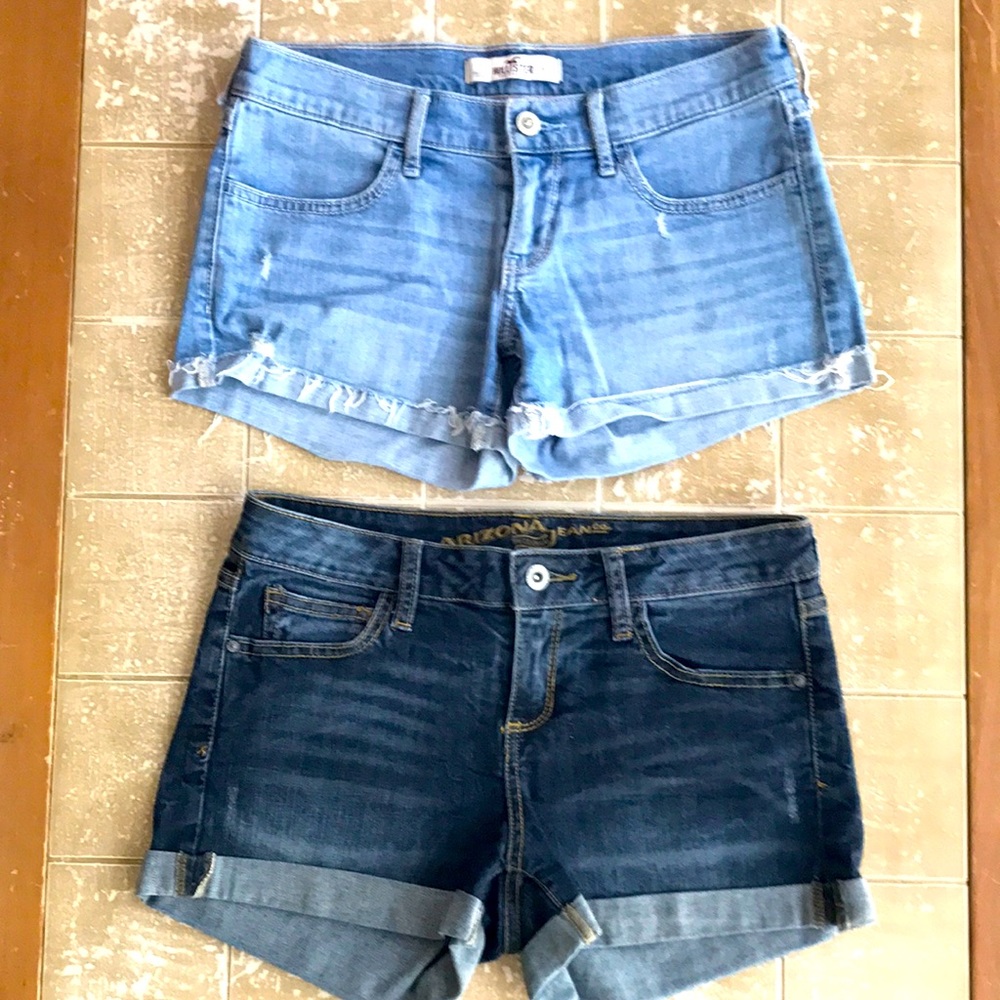 2 Pairs of Jean Shorts, Size 3, Excellent Condition.